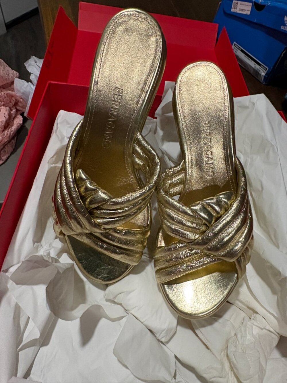 Ferragamo Rey Lam Plantino Calf Metallic Wedge Sandals Shoes Ladies sz 8 EUC